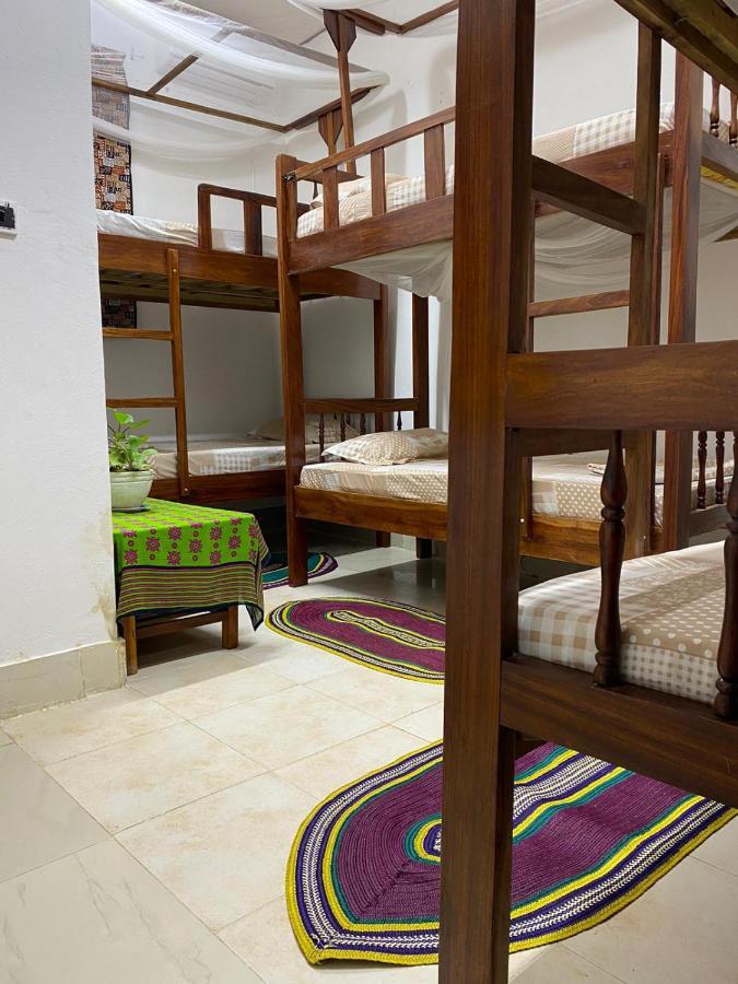 Sanaa Hostel Zanzibar ภายนอก รูปภาพ