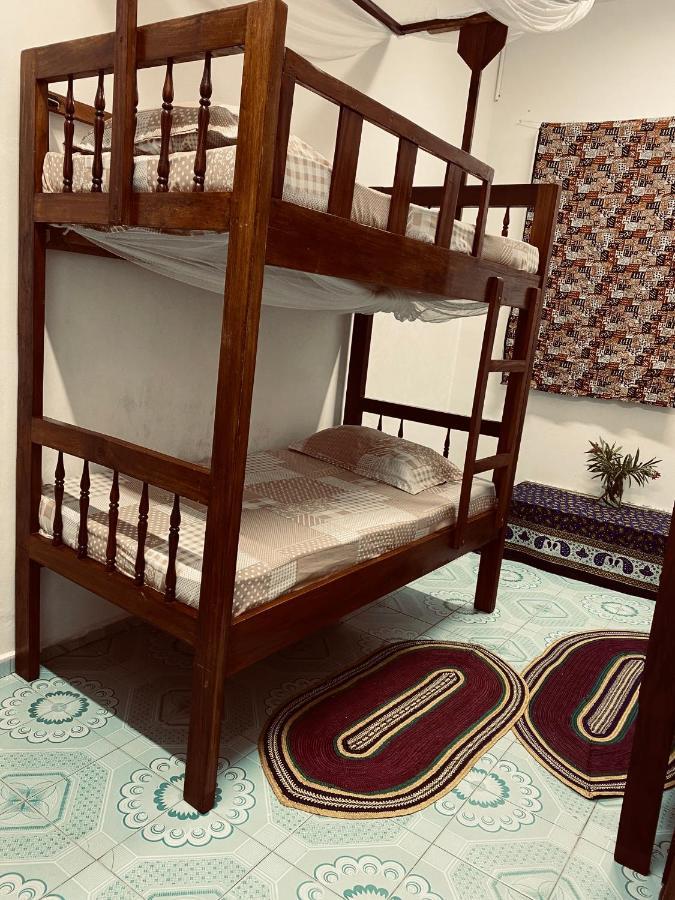 Sanaa Hostel Zanzibar ภายนอก รูปภาพ
